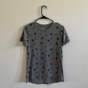 Super Cute Paw Print T-Shirt